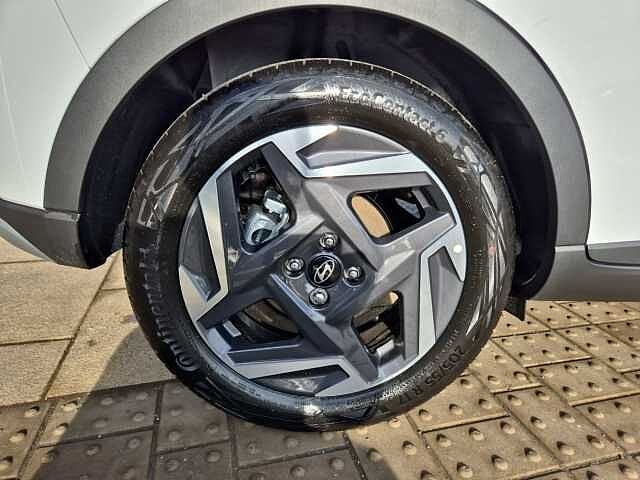 Hyundai Bayon Hatchback 1.0 TGDi Premium 5dr