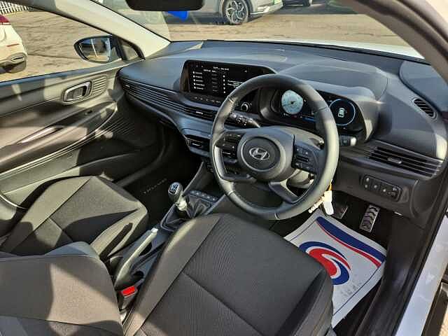 Hyundai Bayon Hatchback 1.0 TGDi Premium 5dr
