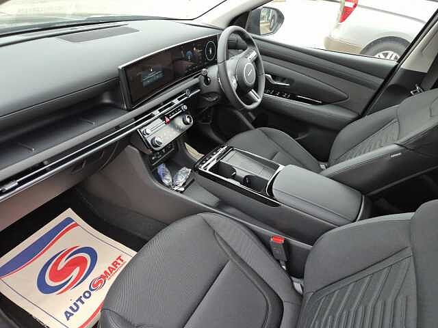 Hyundai TUCSON 1.6T Plug-in Hybrid Premium 5dr Auto
