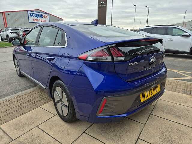 Hyundai IONIQ 1.6 GDi Hybrid Premium 5dr DCT