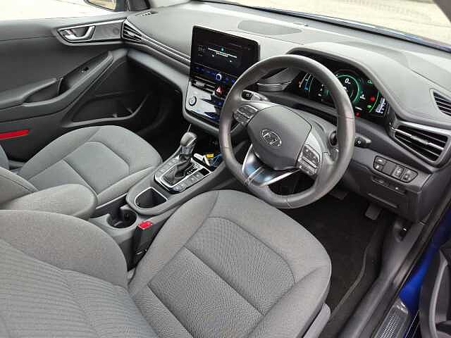 Hyundai IONIQ 1.6 GDi Hybrid Premium 5dr DCT