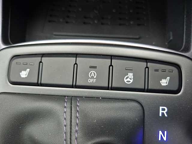 Hyundai i10 1.2 [79] Premium 5dr Auto [Nav]