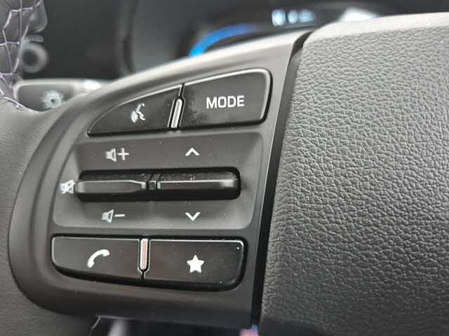 Hyundai i10 1.2 [79] Premium 5dr Auto [Nav]