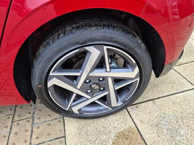 Hyundai i20 1.0T GDi Premium 5dr DCT