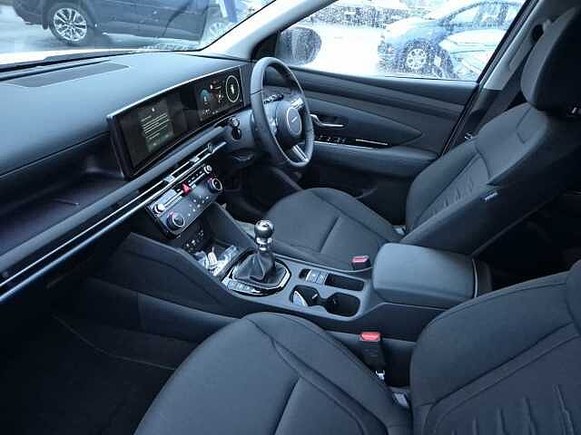 Hyundai TUCSON 1.6T Advance 5dr