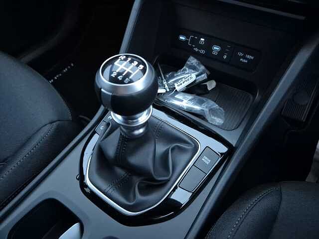 Hyundai TUCSON 1.6T Advance 5dr