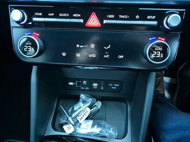 Hyundai TUCSON 1.6T Advance 5dr