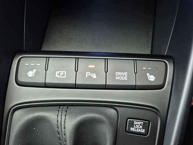 Hyundai i20 1.0T GDi Premium 5dr DCT