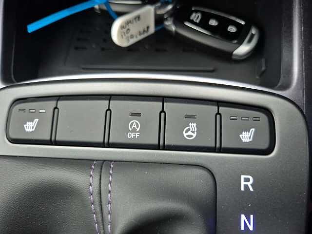 Hyundai i10 1.2 [79] Premium 5dr Auto [Nav]