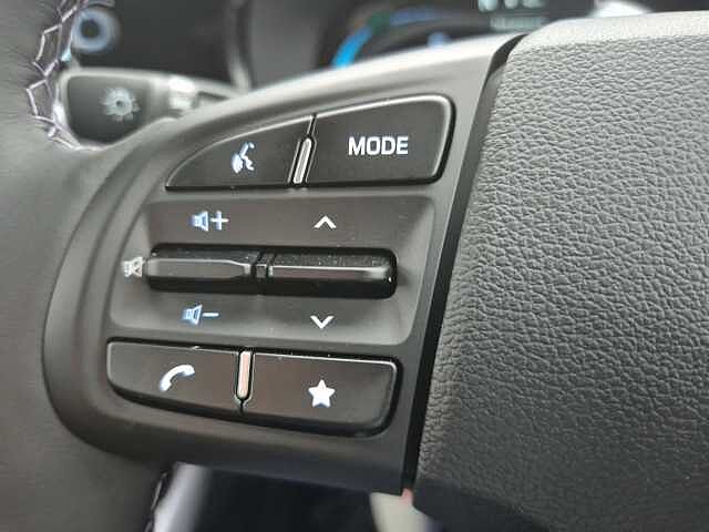 Hyundai i10 1.2 [79] Premium 5dr Auto [Nav]