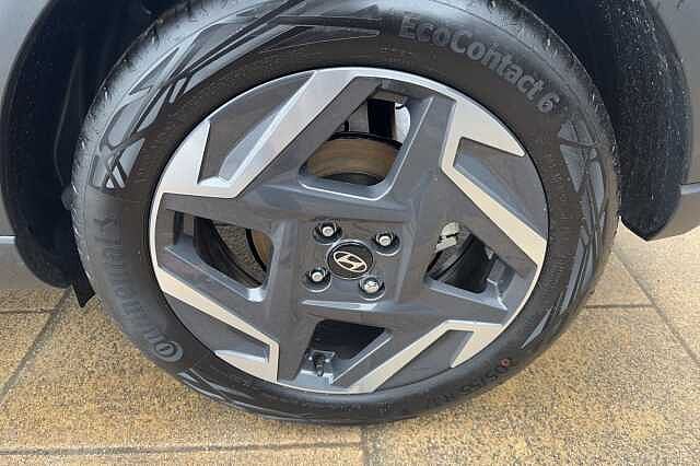 Hyundai Bayon Hatchback 1.0 TGDi Premium 5dr