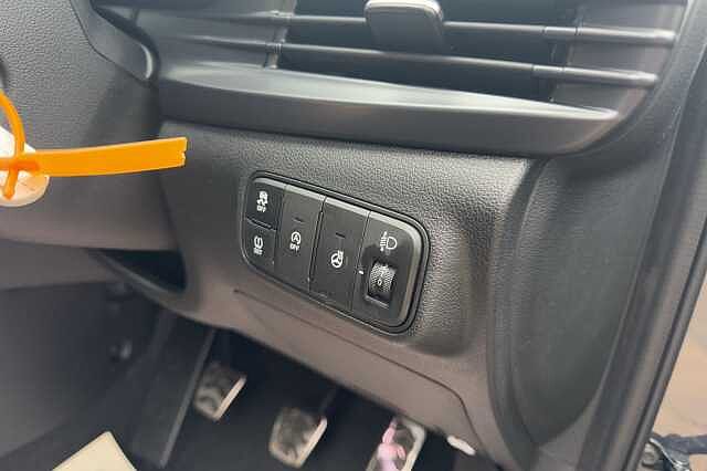 Hyundai Bayon Hatchback 1.0 TGDi Premium 5dr