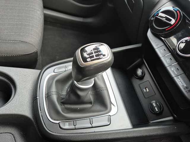 Hyundai KONA 1.0 TGDi 48V MHEV SE Connect 5dr