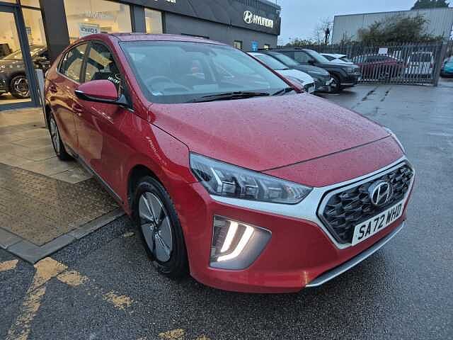 Hyundai IONIQ 1.6 GDi Hybrid Premium 5dr DCT