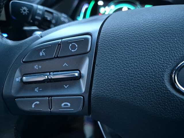 Hyundai IONIQ 1.6 GDi Hybrid Premium 5dr DCT